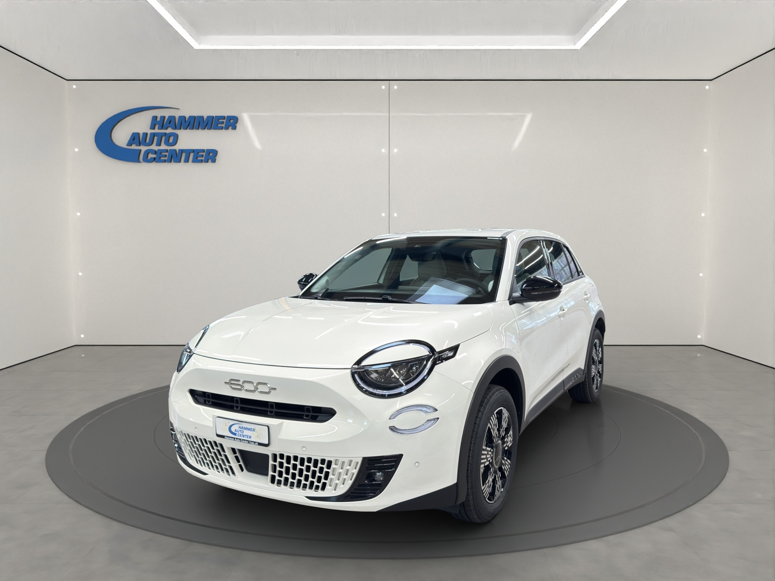FIAT 600 1.2 Hybrid Swiss Edition