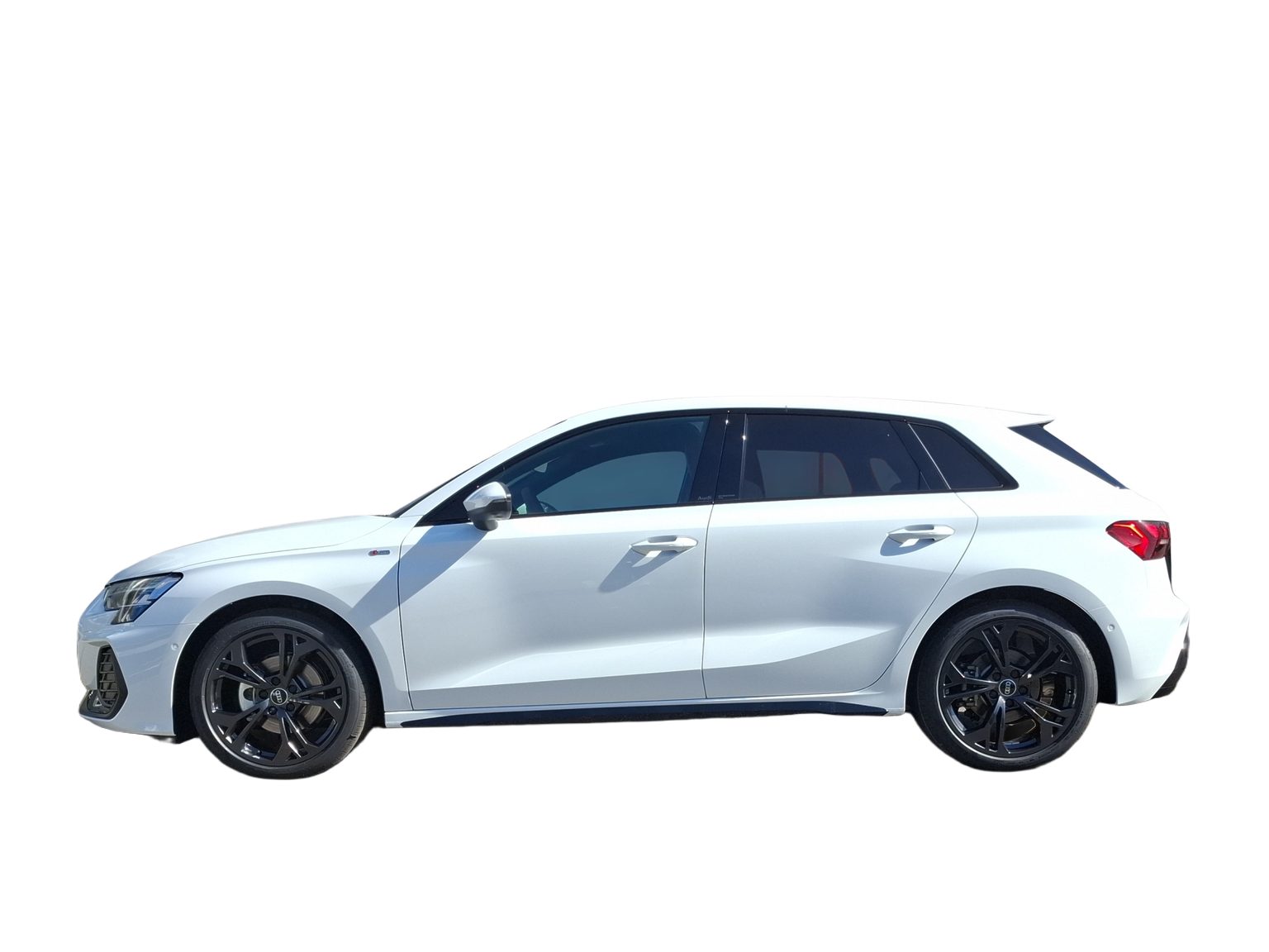 AUDI A3 Sportback TFSI 110 kW S line Attraction S tronic