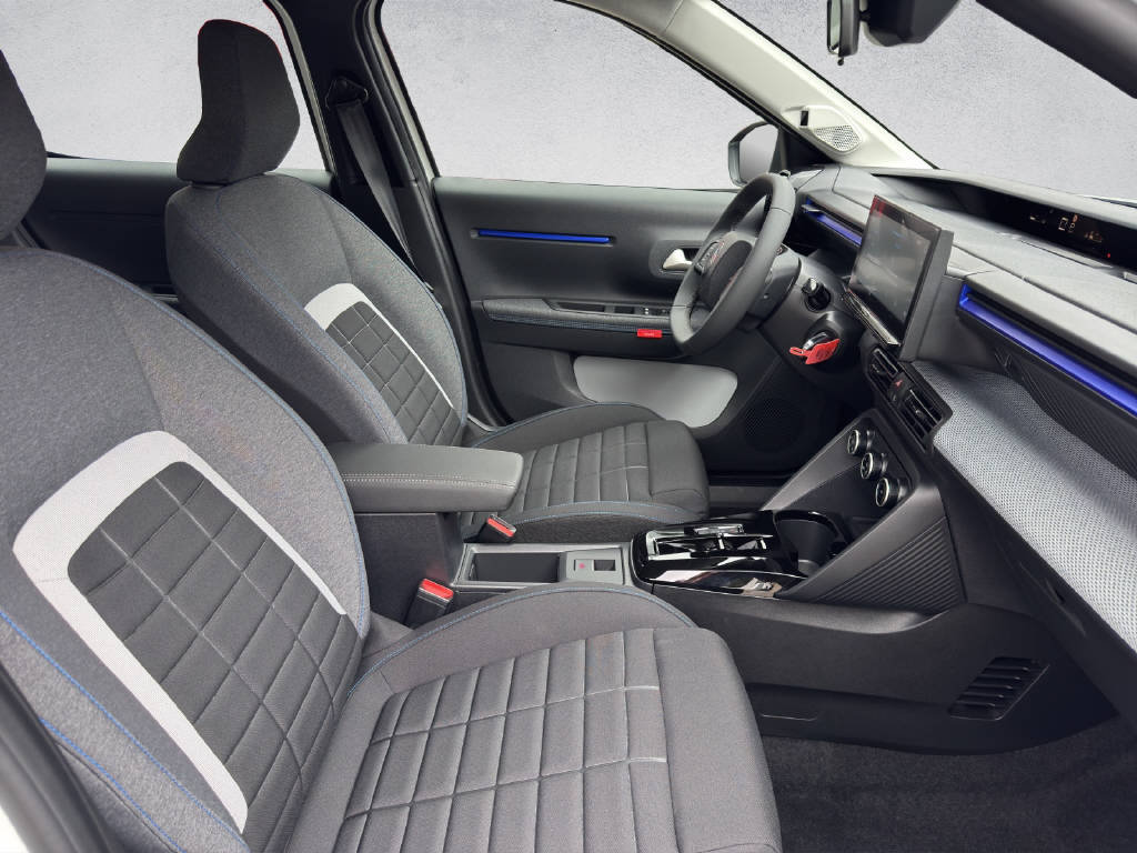 CITROEN C3 1.2 Hybrid Plus