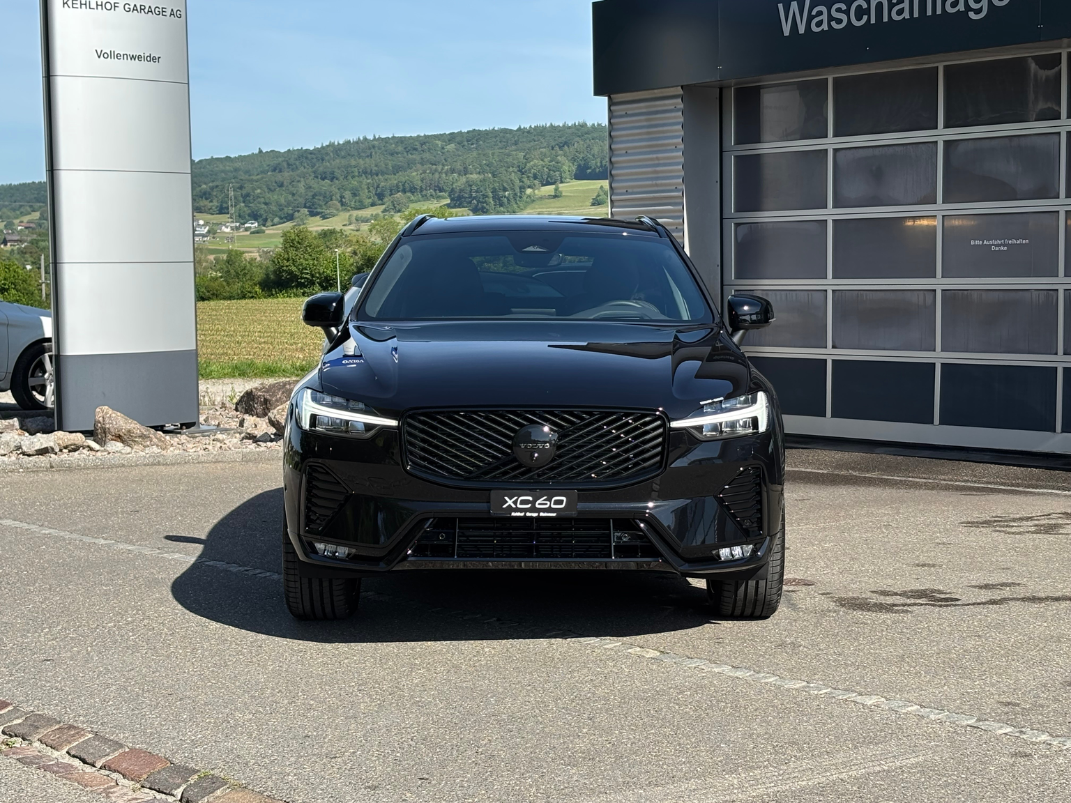 VOLVO XC60 2.0 B5 MH Black Edition AWD