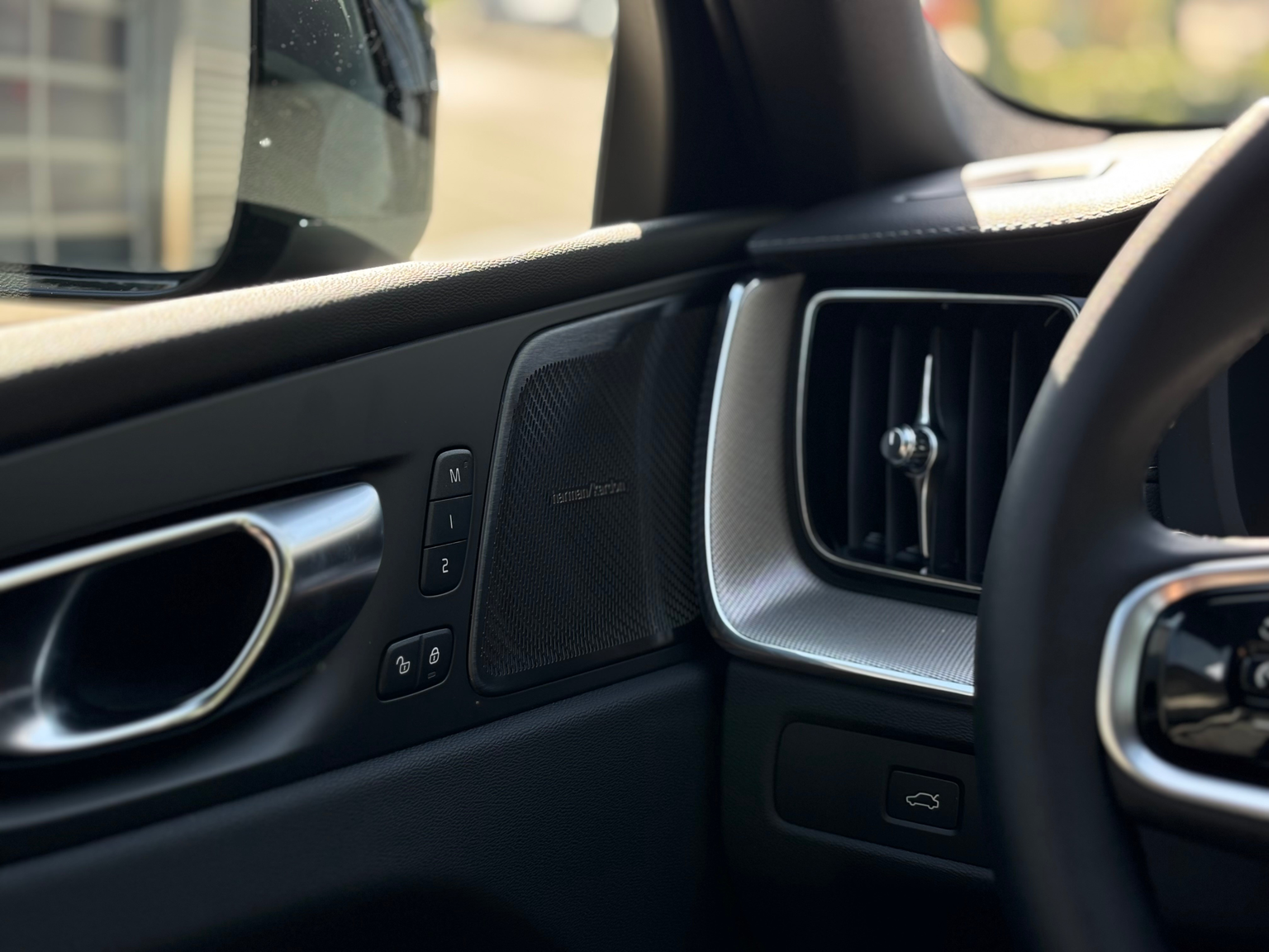 VOLVO XC60 2.0 B5 MH Black Edition AWD