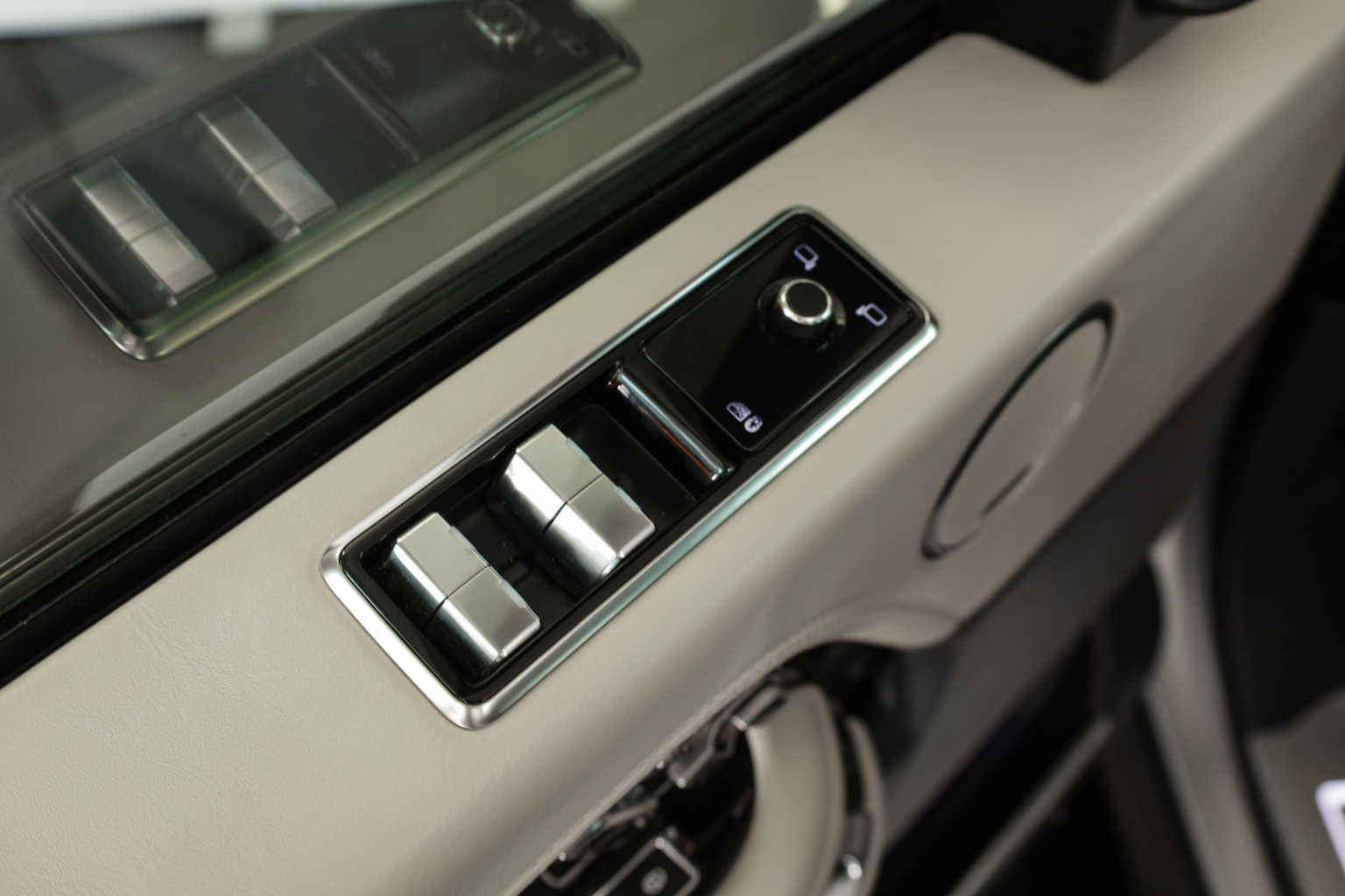LAND ROVER Range Rover 2.0 Si4 P400e PHEV AutobiographyAutomatic