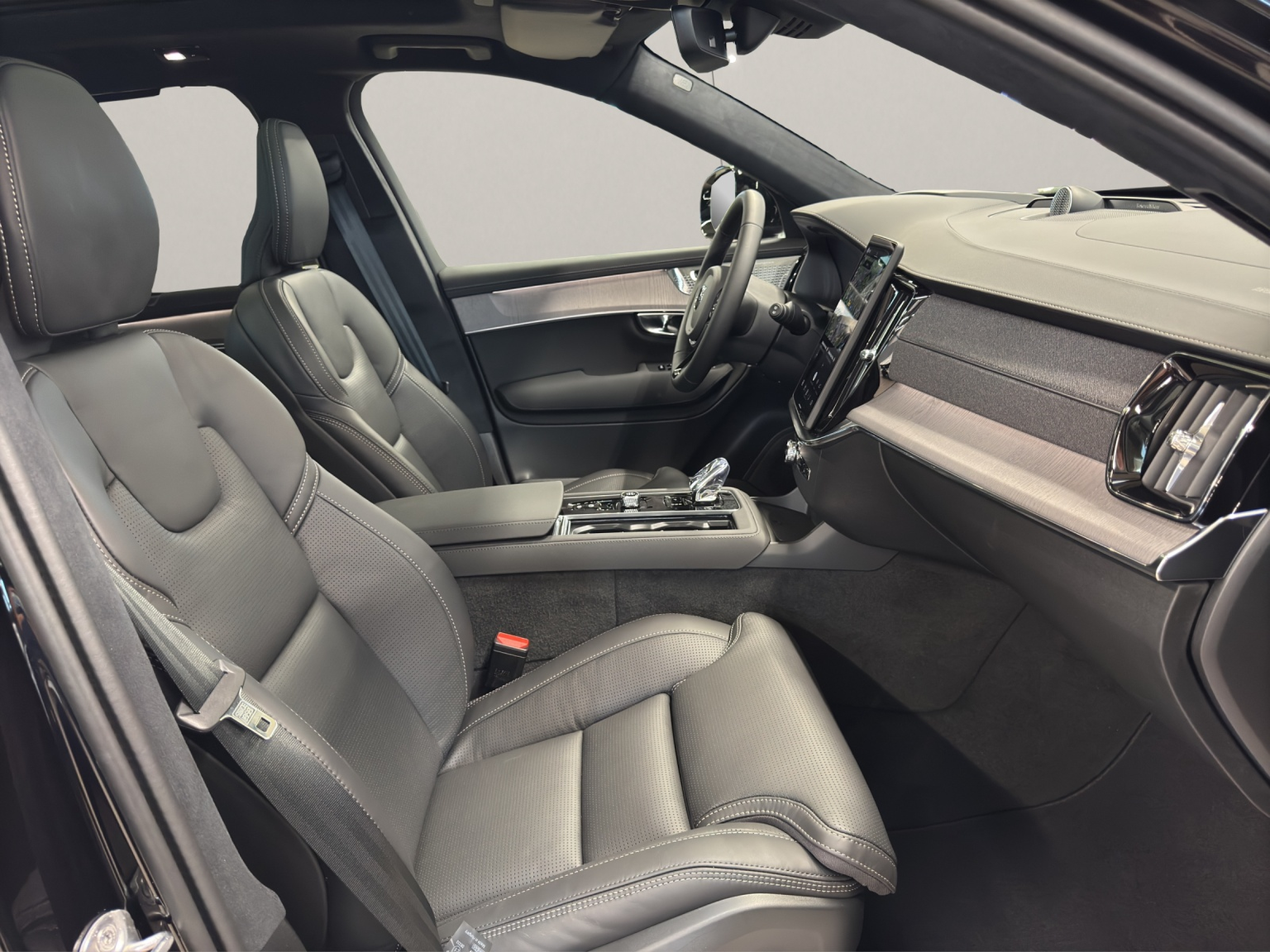VOLVO XC90 2.0 T8 TE XCLUSIVE Edition Dark eAWD