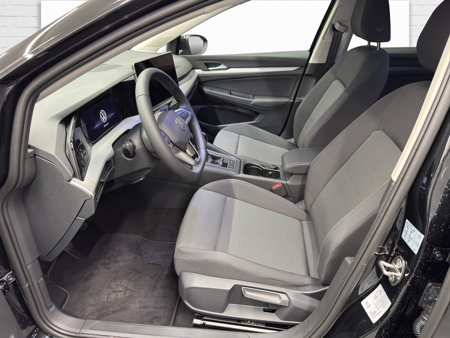 VW Golf VIII 1.5 eTSI