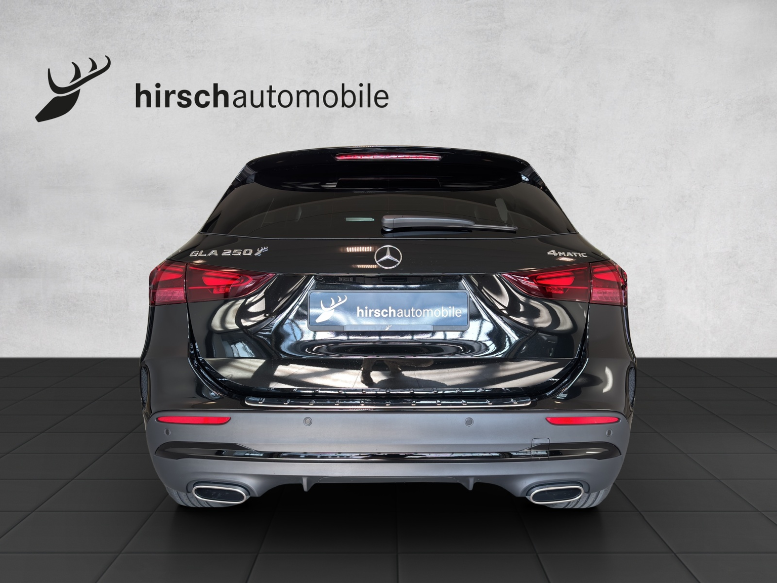 MERCEDES-BENZ GLA 250 4Matic 8G-DCT Swiss Star