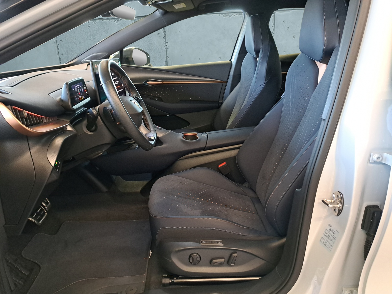 CUPRA Tavascan Type 9 77 kWh Adrenaline
