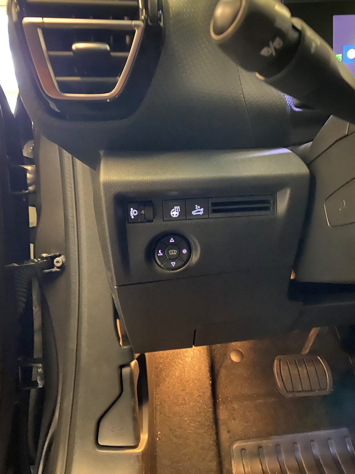 CITROEN C4 X 100 kW Shine