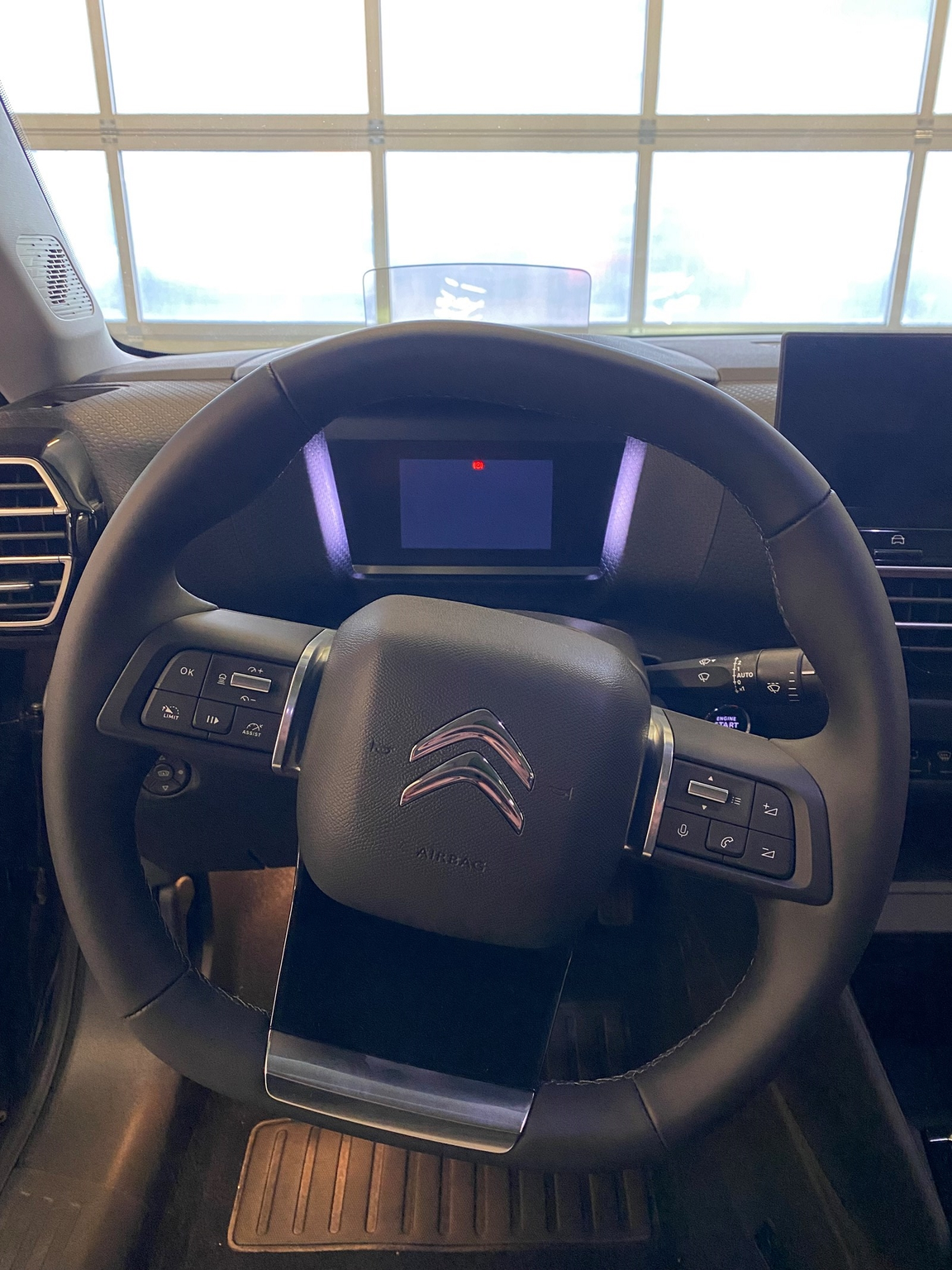 CITROEN C4 X 100 kW Shine