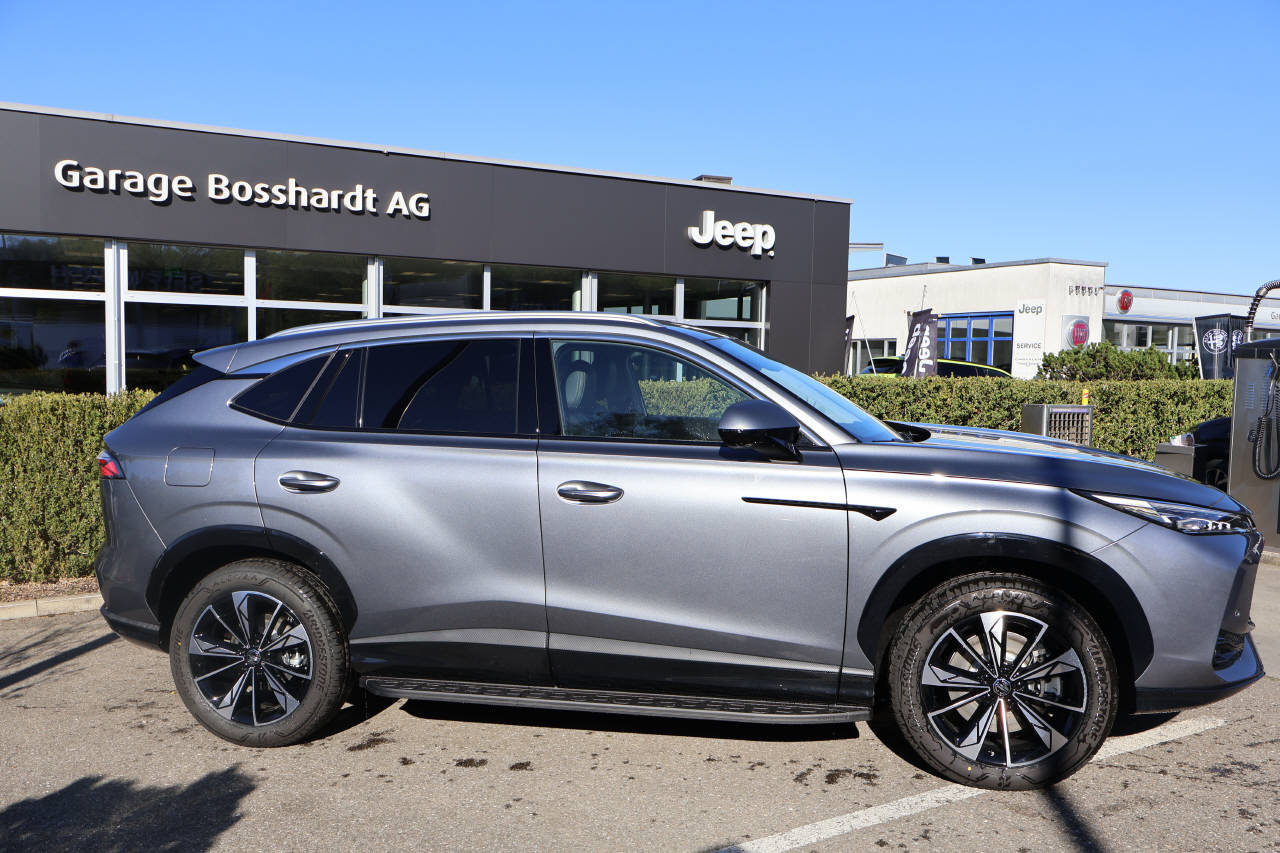 MG HS 1.5 PHEV Luxury