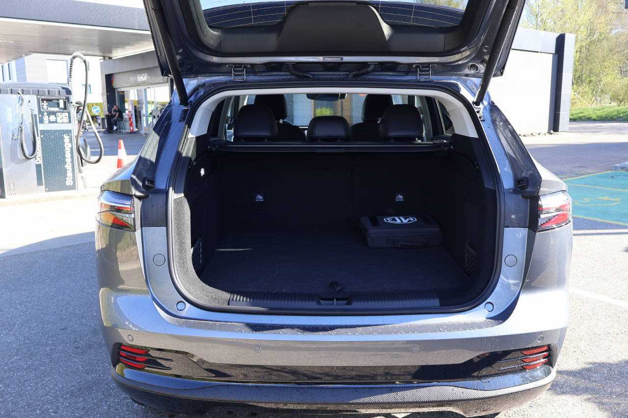 MG HS 1.5 PHEV Luxury