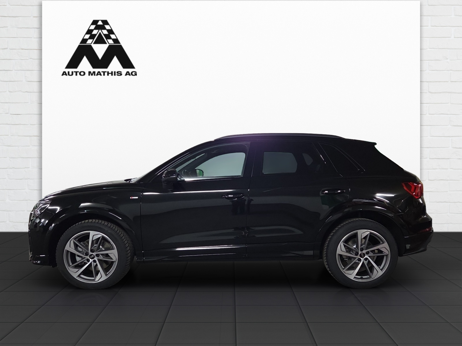 AUDI Q3 45 TFSI S line quattro S-tronic
