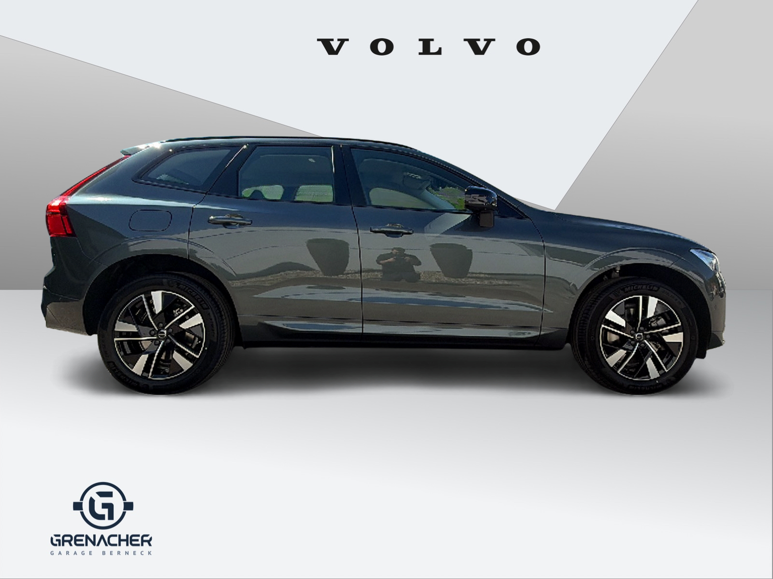 VOLVO XC60 2.0 T6 TE Plus Dark eAWD
