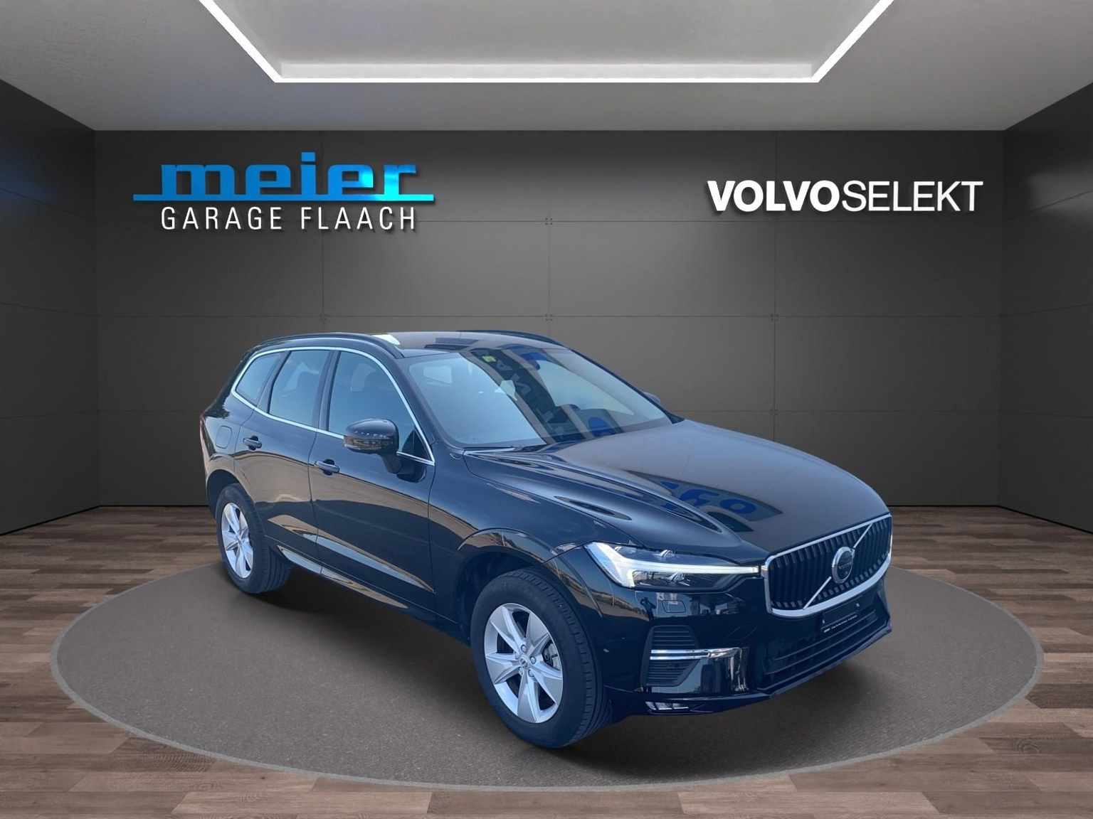 VOLVO XC60 2.0 B5 MH Momentum AWD