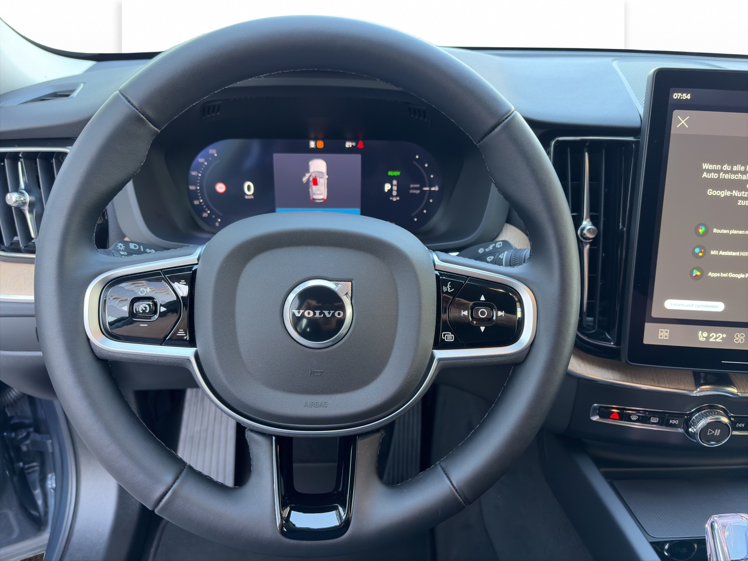 VOLVO XC60 2.0 T6 TE Plus Dark eAWD