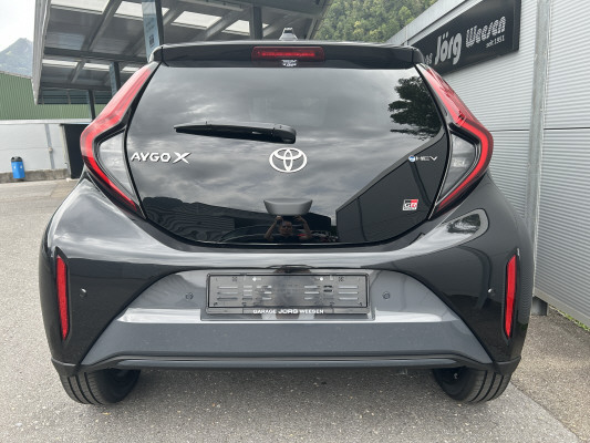 TOYOTA Aygo X 1.5 Sty. e-CVT Tr.