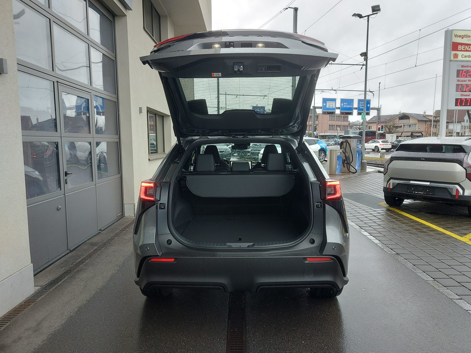 Vehicle Image