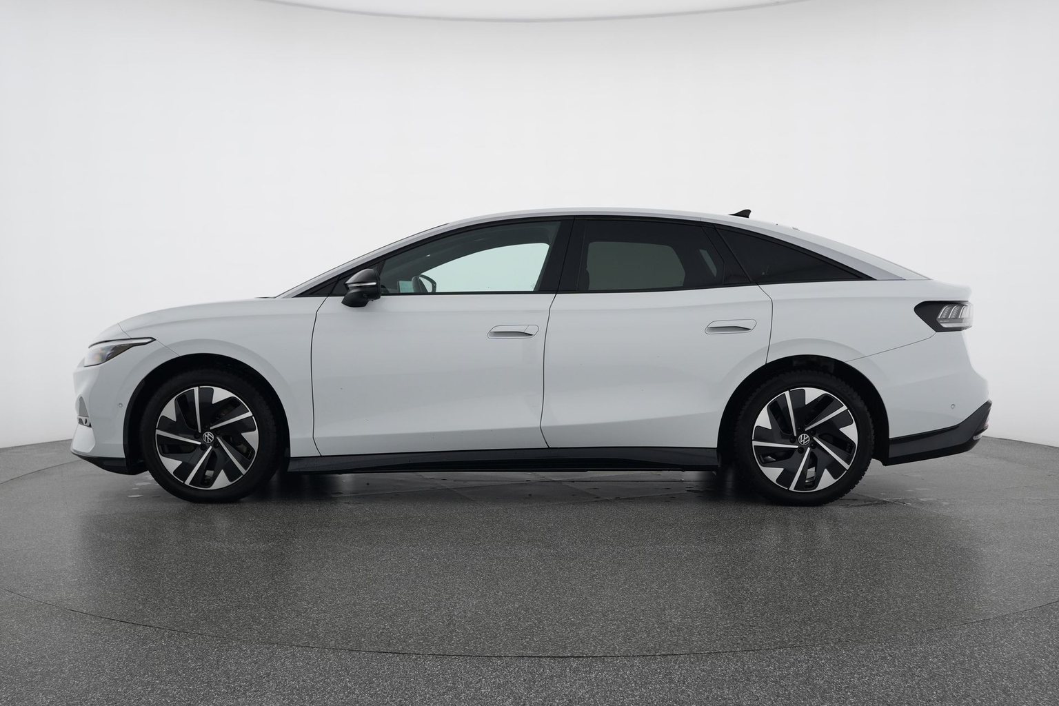 VW ID.7 Pro 77 kWh Pro UNITED