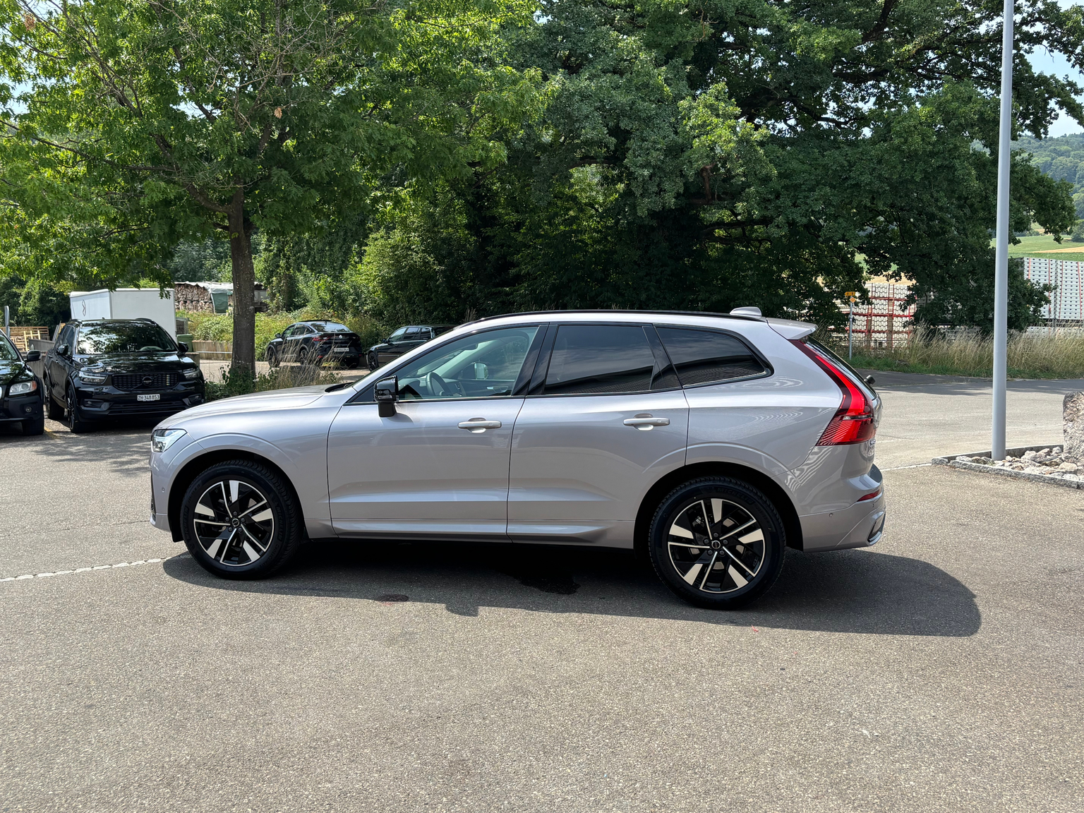 VOLVO XC60 2.0 B5 MH Plus Dark AWD