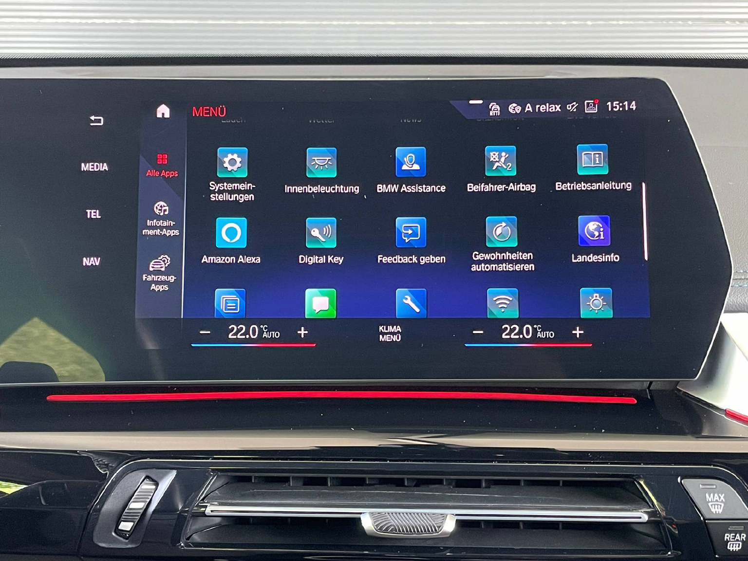 BMW X1 25e xDrive paddles