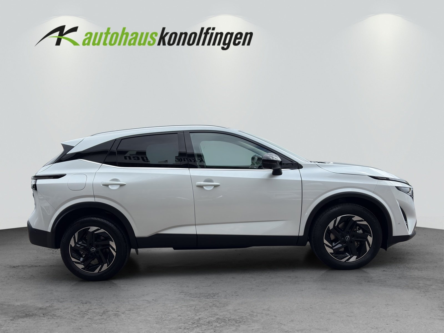 NISSAN Qashqai 1.5 VC-T N-Connecta