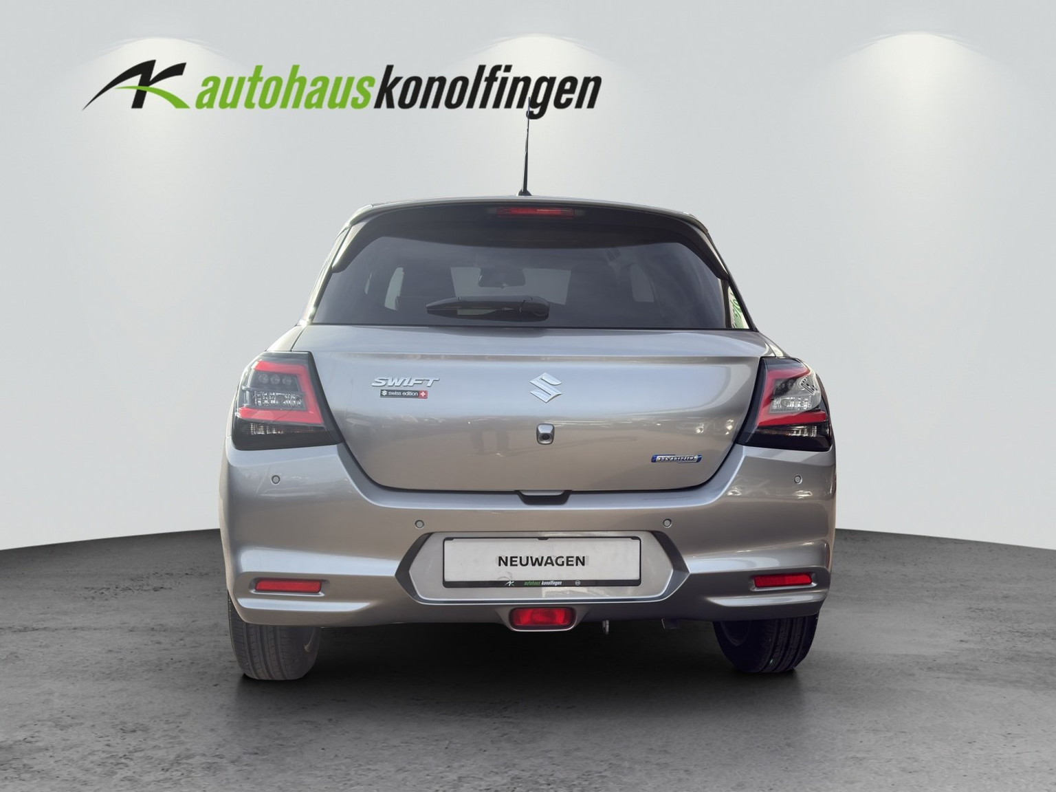 SUZUKI Swift 1.2 Sakura Top Hybrid