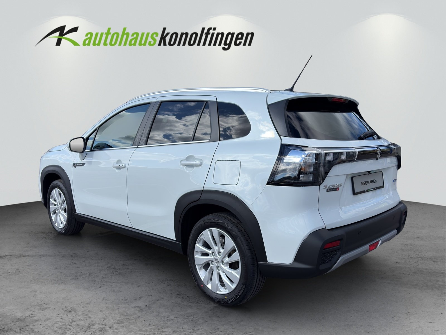 SUZUKI S-Cross 1.4 T Sakura Hybrid 4x4