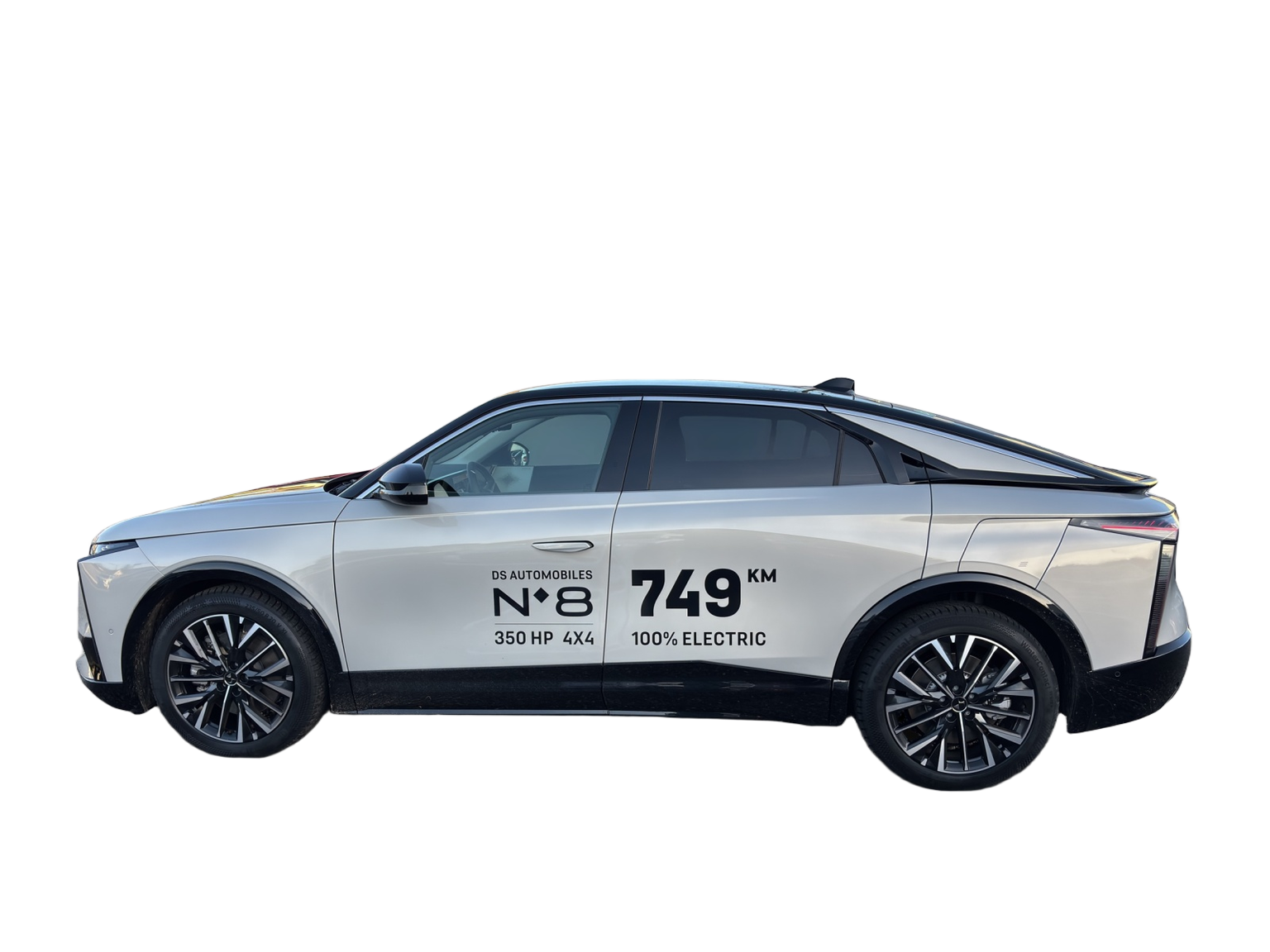 DS AUTOMOBILES No8 E-Tense Étoile 4x4