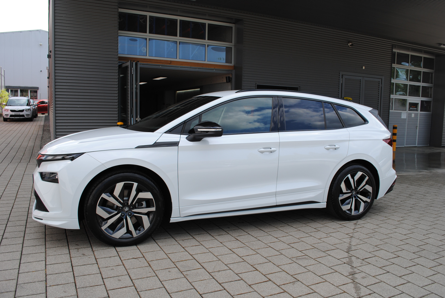 SKODA Enyaq 85x Sportline 4x4