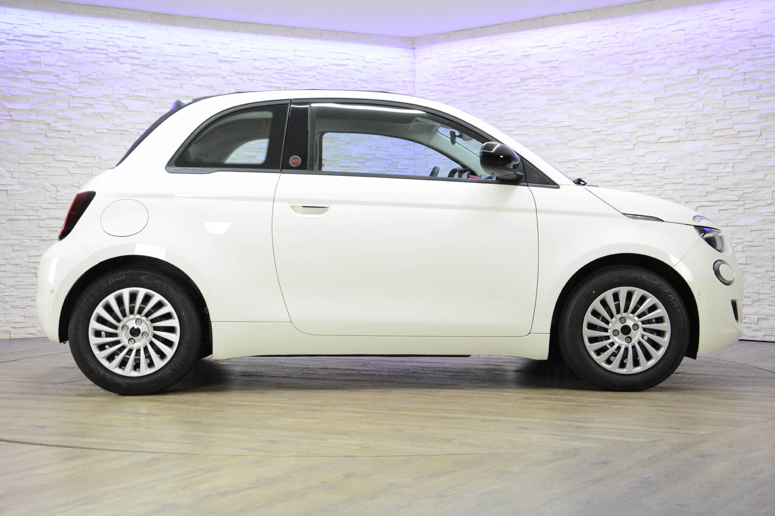 FIAT 500 Red Komfortpaket