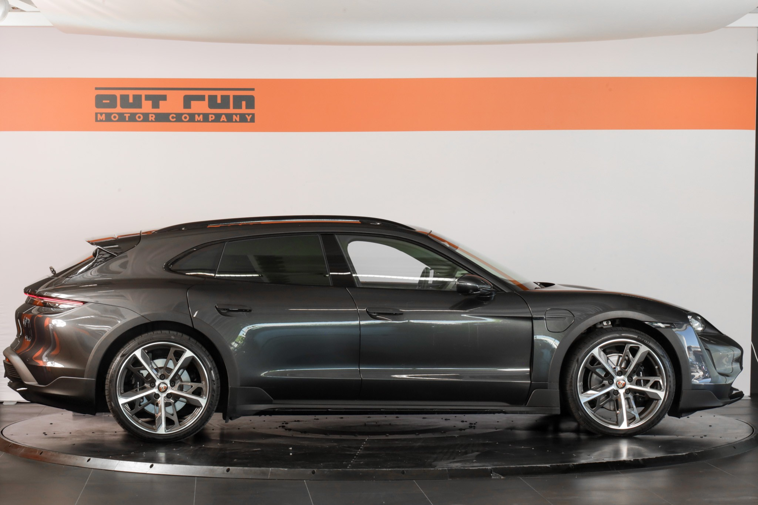 PORSCHE Taycan 4S Cross Turismo