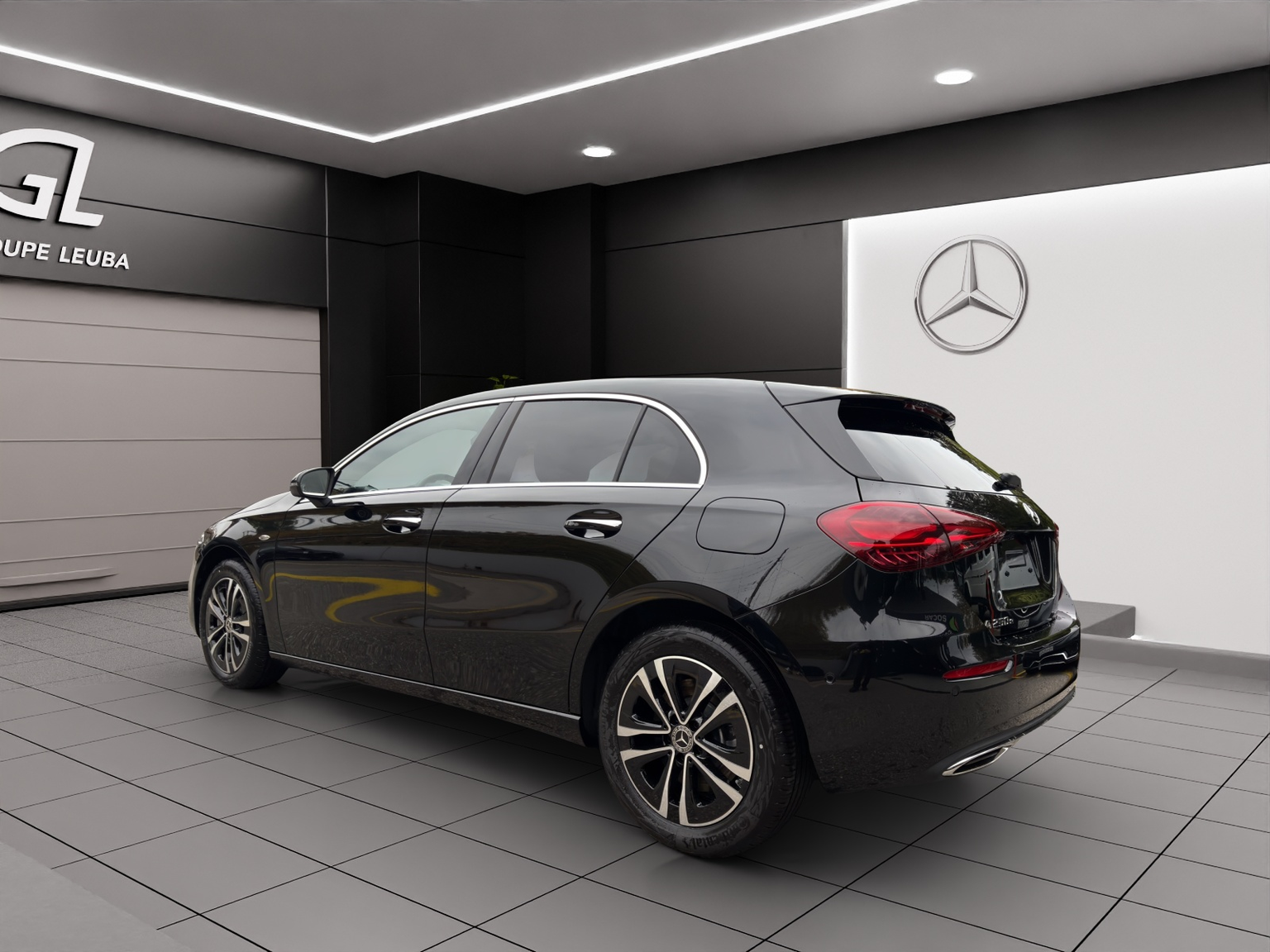 MERCEDES-BENZ A 250 e EQ Star 8G-DCT