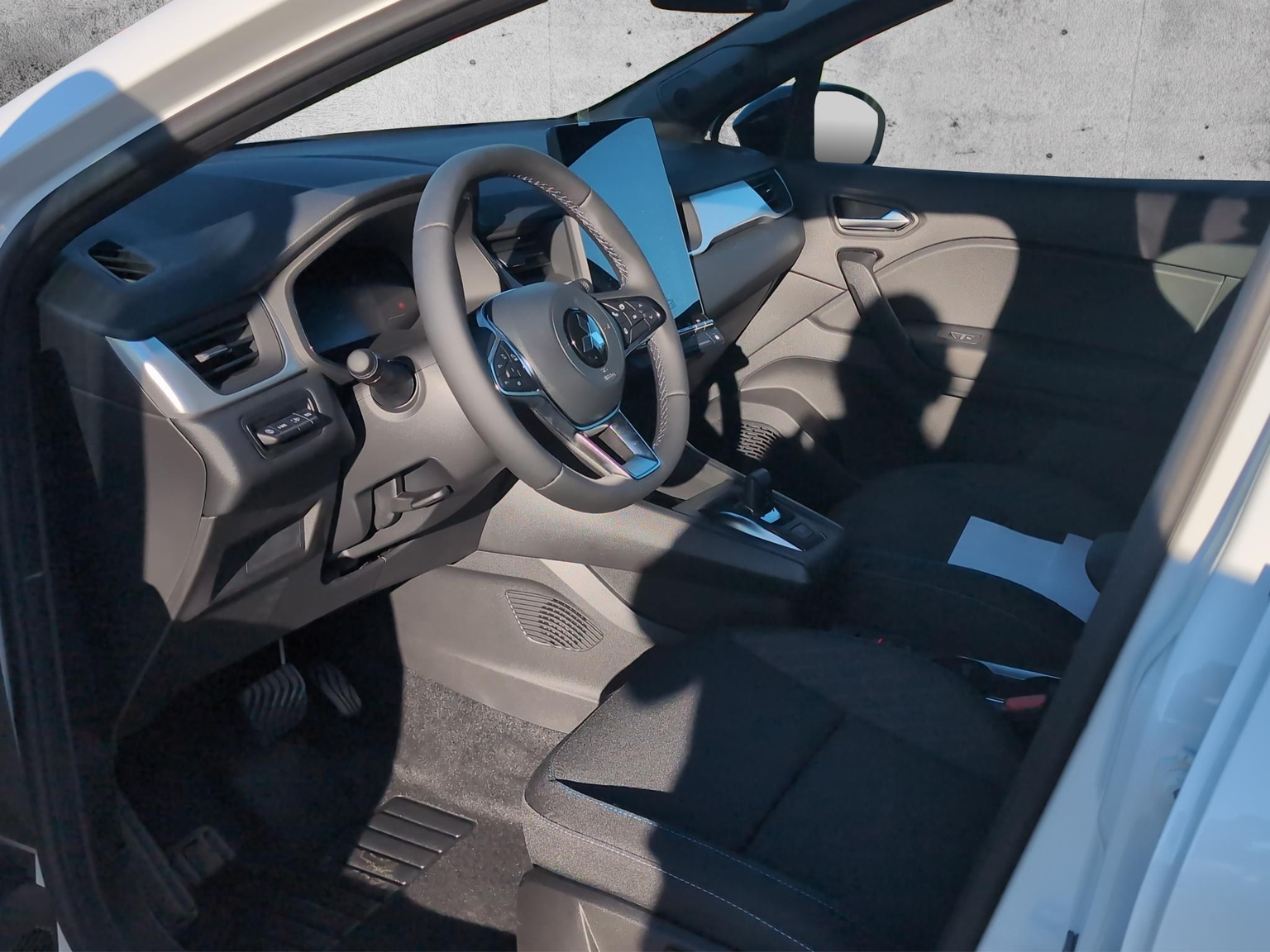 MITSUBISHI Grandis 1.8 HEV Invite+ Edition