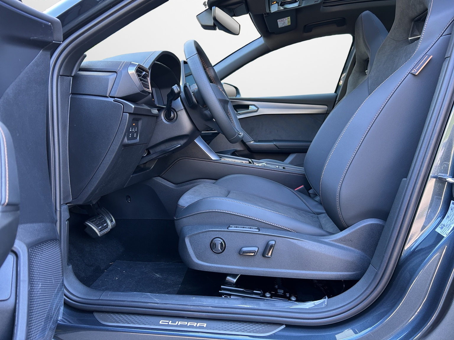 SEAT LEON ST 2.0 TSI Prime Edition DSG 4Drive