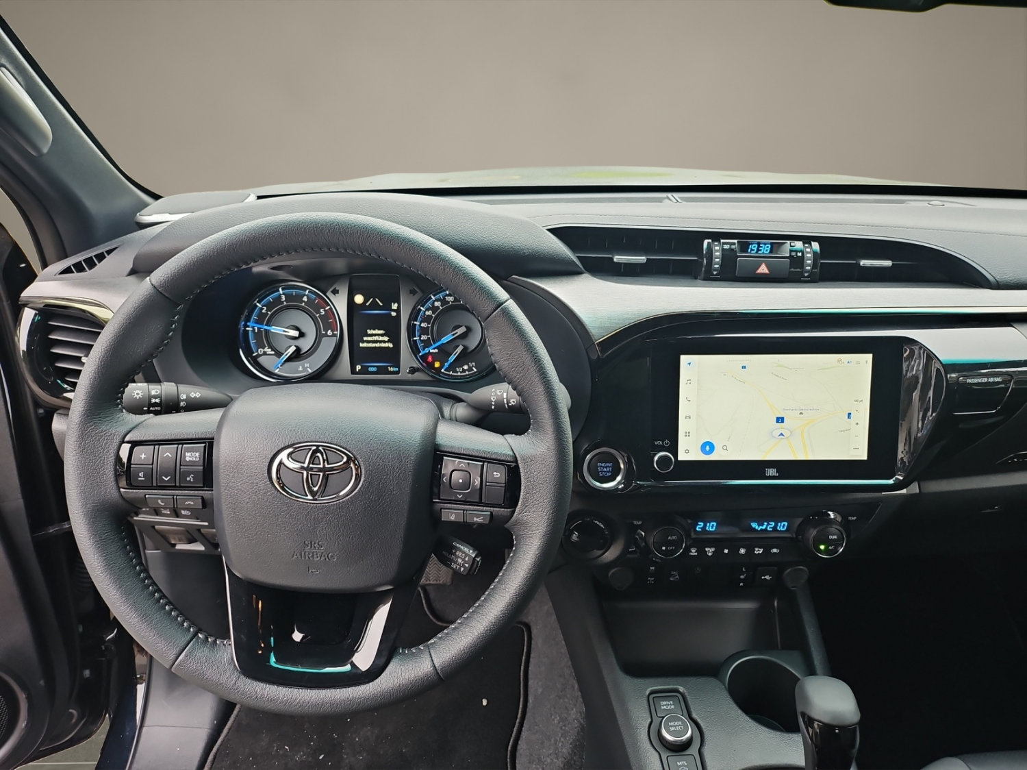 TOYOTA Hilux Double Cab.-Pick-up 2.8 D-4D 204 Invincible MHE