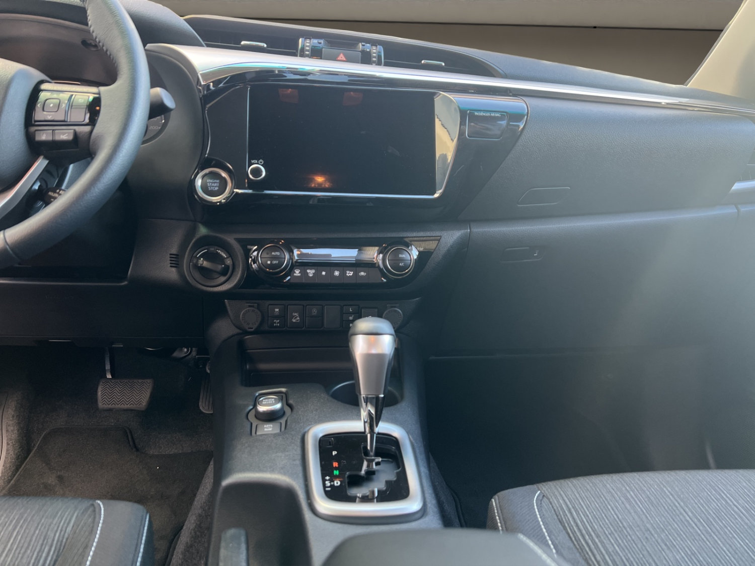 TOYOTA Hilux Double Cab.-Pick-up 2.8 D-4D 204 Style MHEV