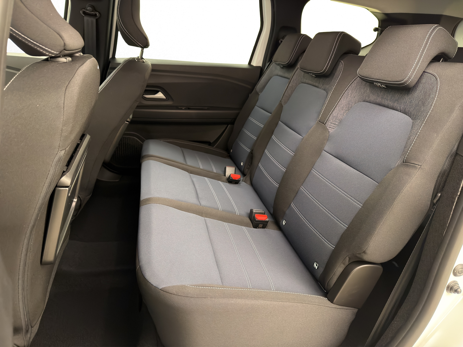 DACIA Jogger 1.8 Hybrid Journey 7PL