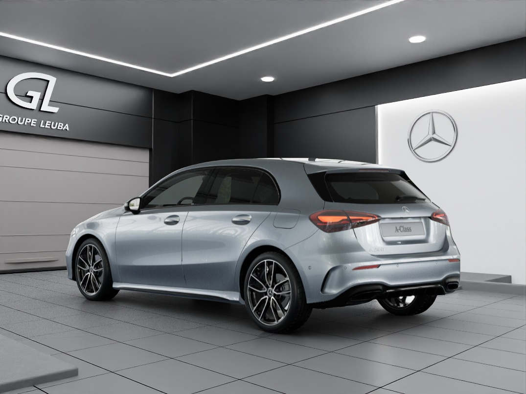 MERCEDES-BENZ A 200 Night Star 7G-DCT
