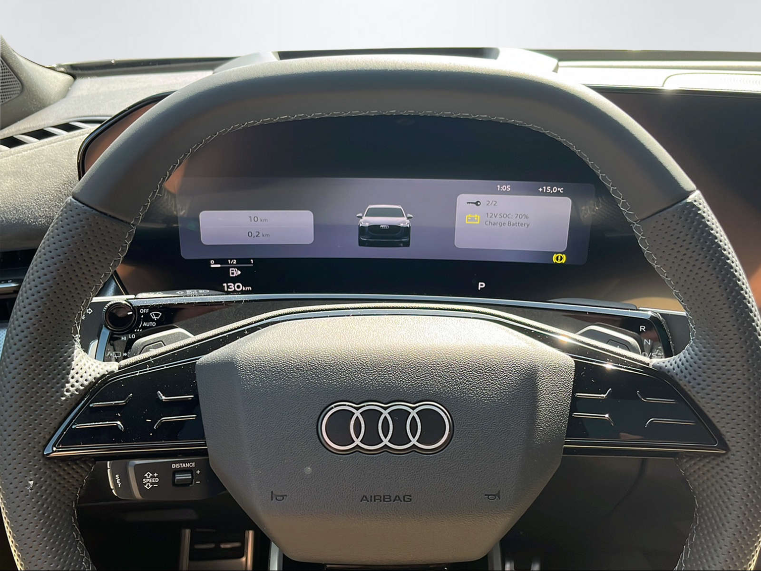 AUDI Q3 SUV TFSI quattro 195 kW S t 2000ccm 265PS/195kW 4 Zylinder TFSI Benzin