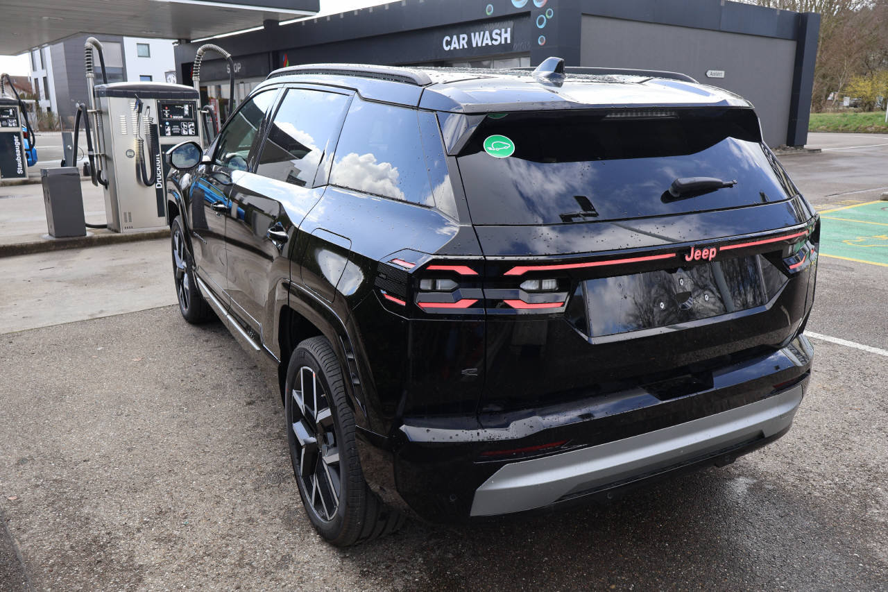 JEEP Compass First Edition