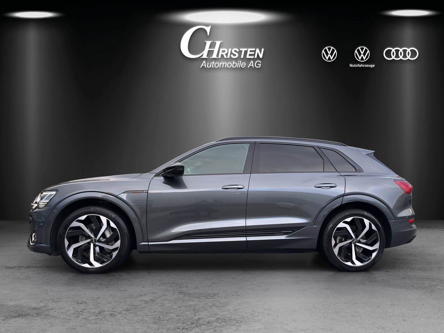 AUDI e-tron 55 S Line Black Edition quattro
