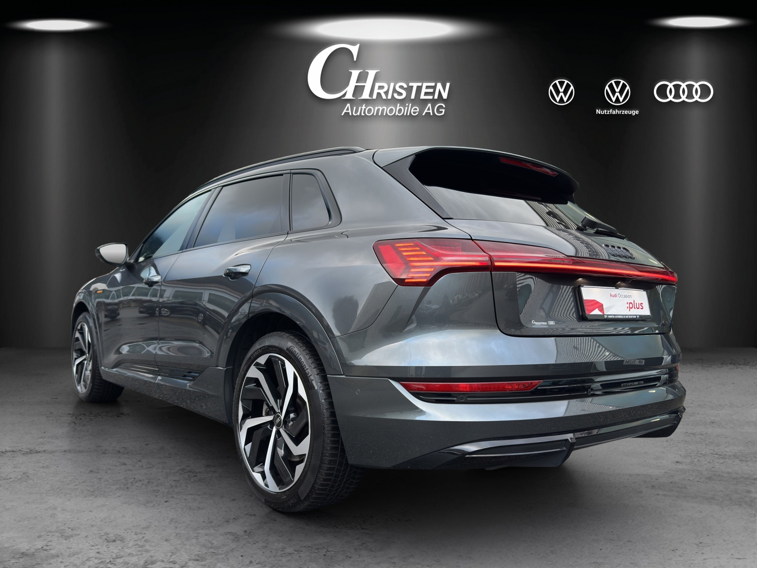AUDI e-tron 55 S Line Black Edition quattro