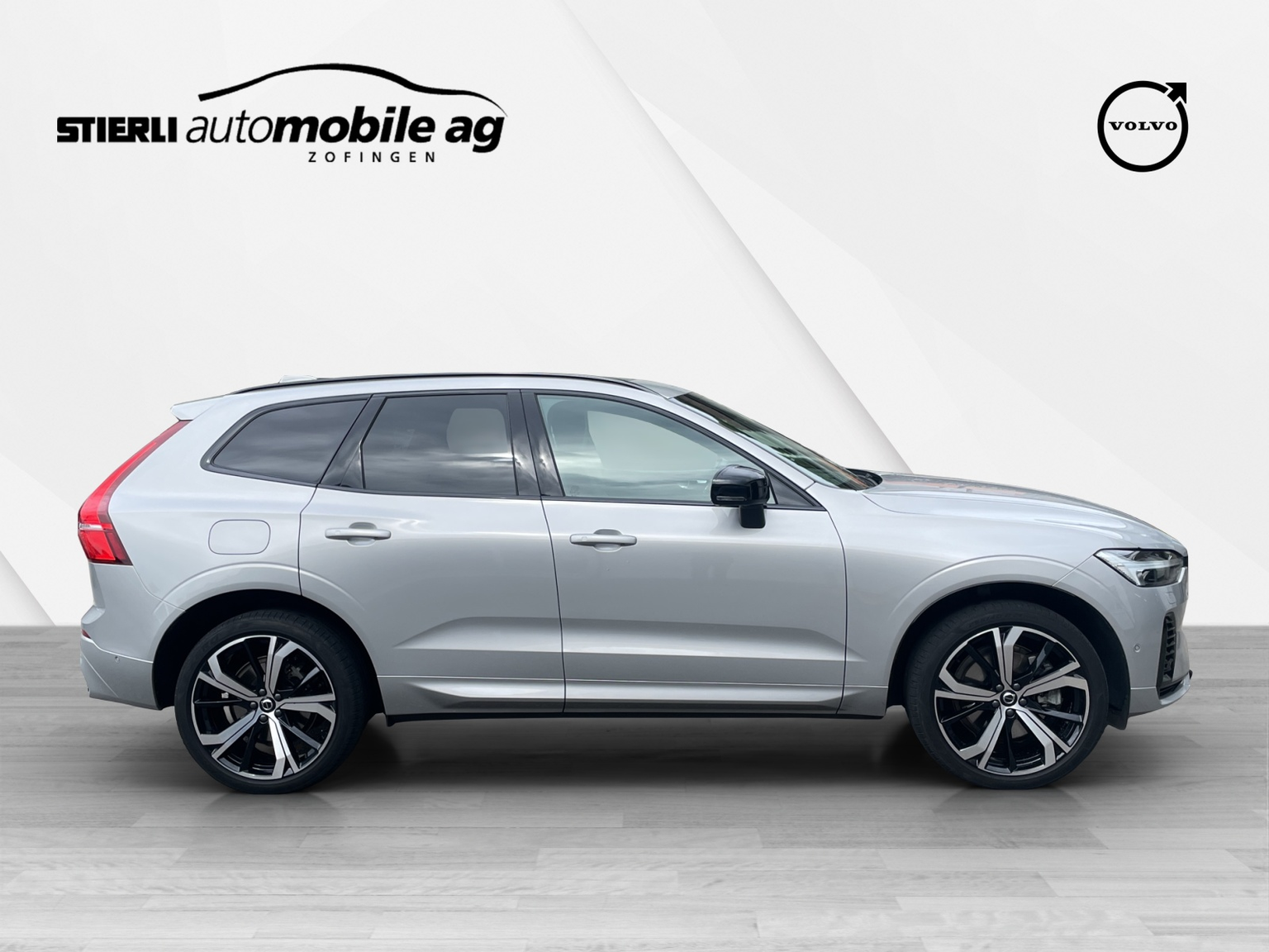 VOLVO XC60 2.0 T6 TE Ultimate Dark eAWD