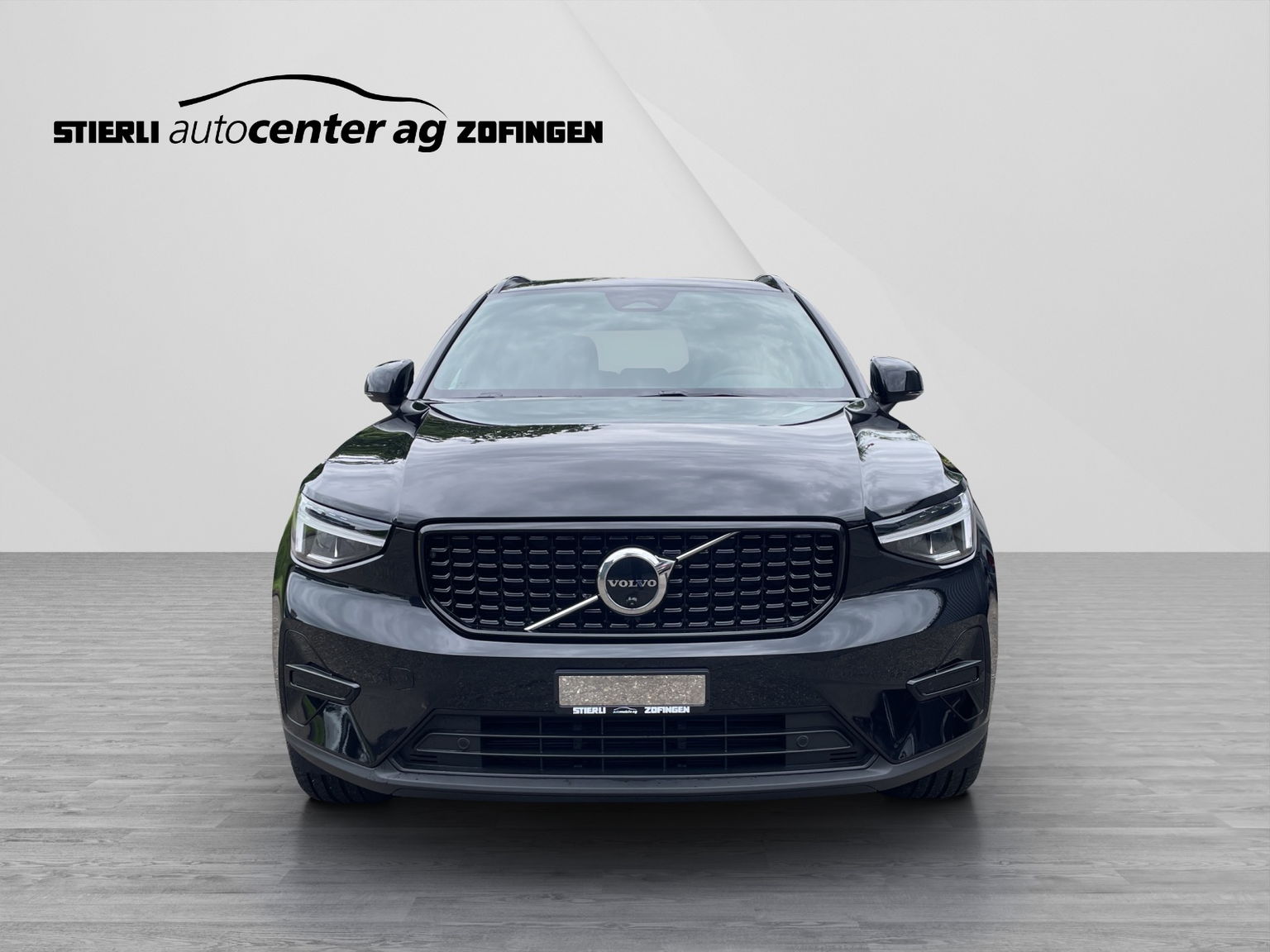 VOLVO XC40 2.0 B4 MH Plus Dark