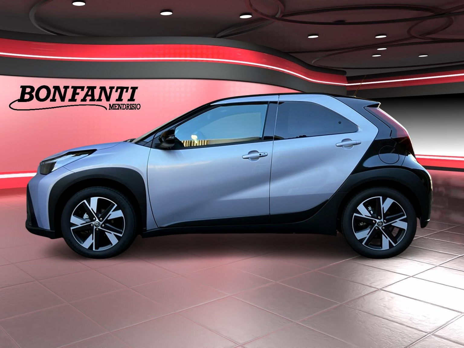 TOYOTA Aygo X 1.5 VVT-i HSD Trend