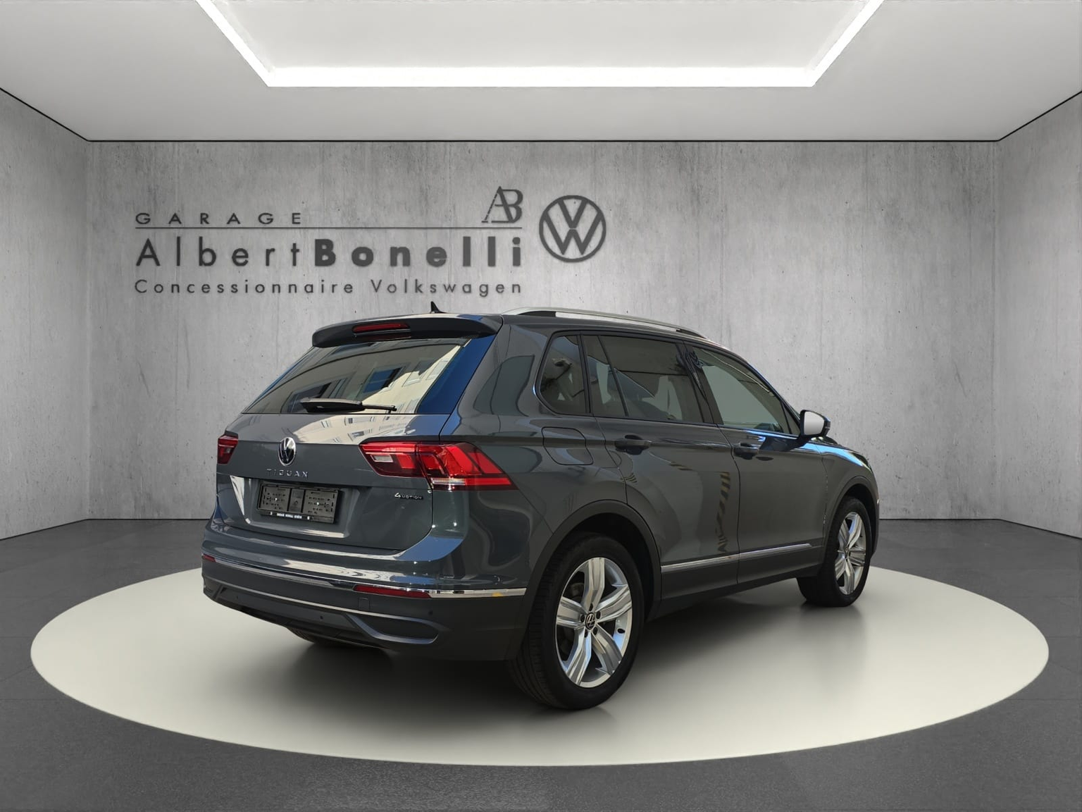 VW Tiguan 2.0TSI Life 4Motion DSG