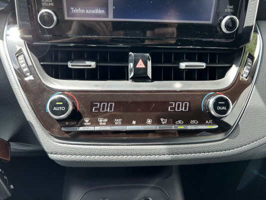 TOYOTA Corolla 1.2T Comfort