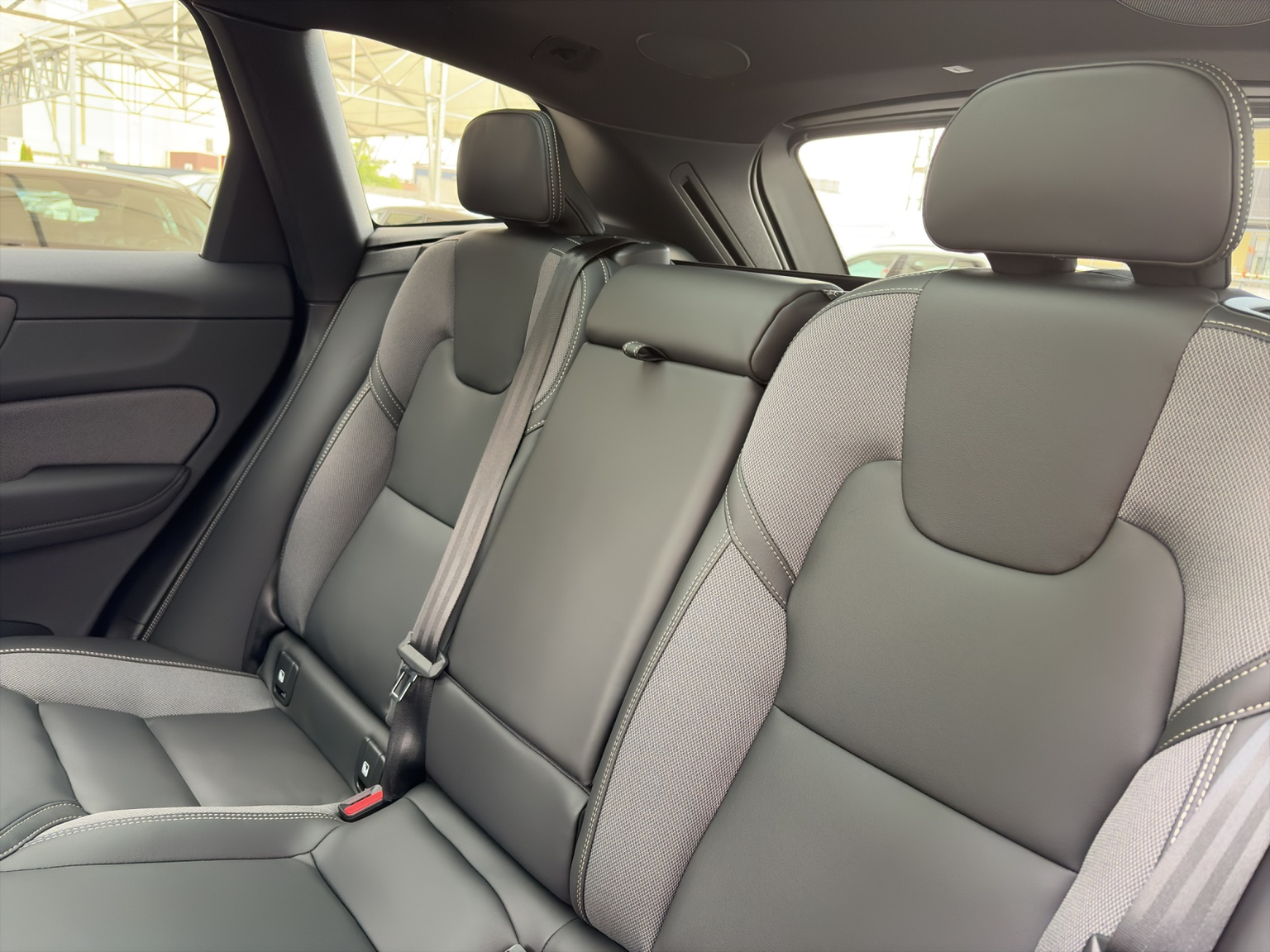 VOLVO XC60 2.0 T6 TE Black Edition eAWD