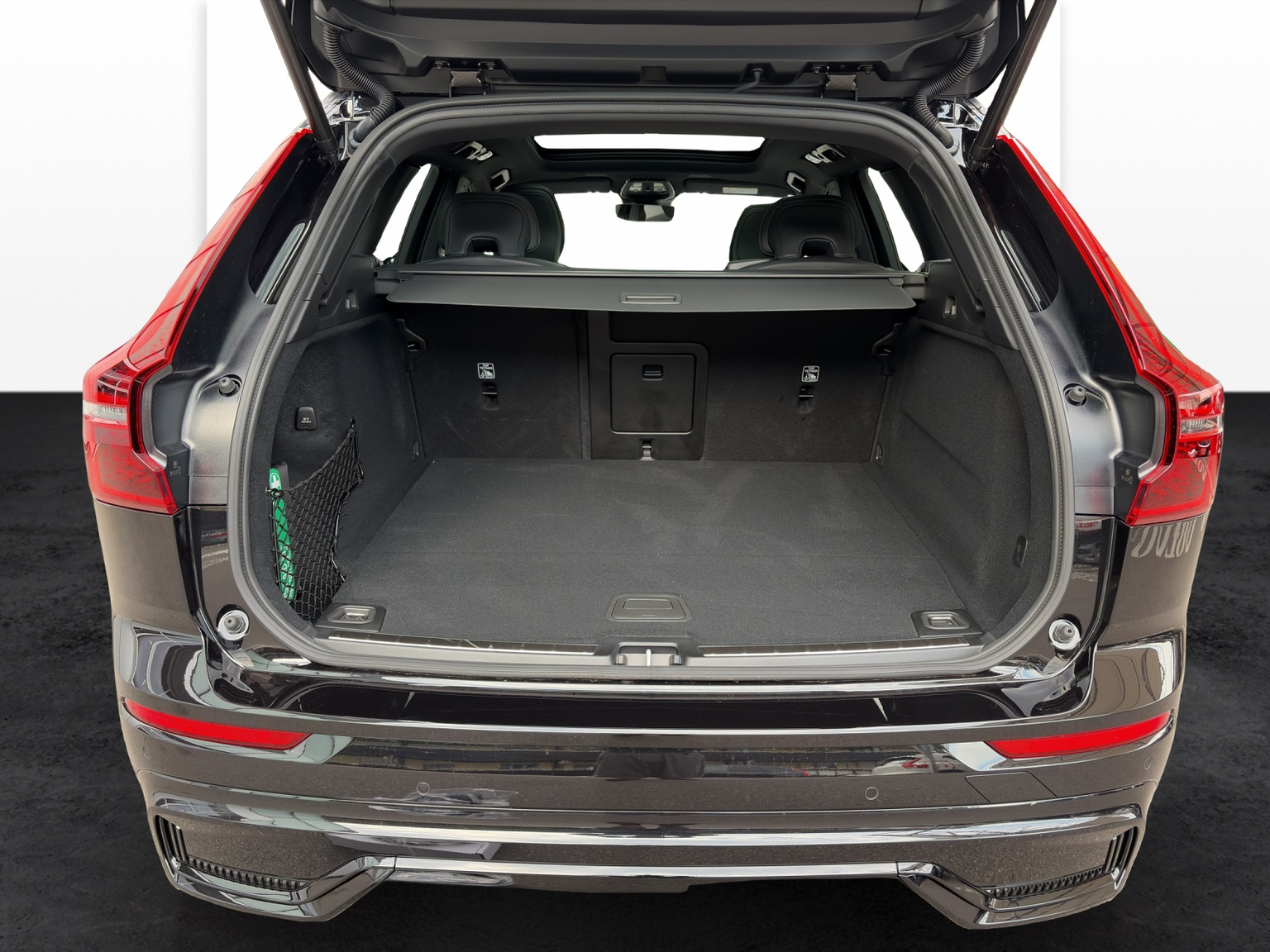 VOLVO XC60 2.0 T6 TE Black Edition eAWD