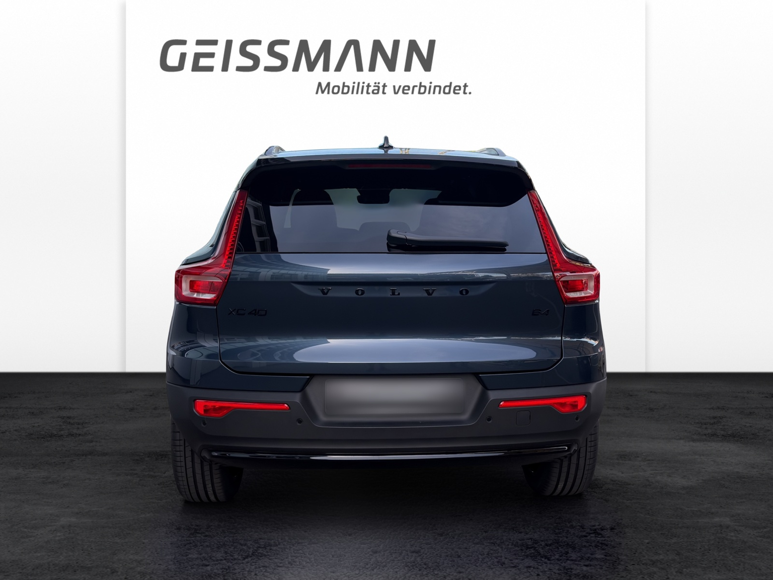 VOLVO XC40 2.0 B4 MH Black Edition