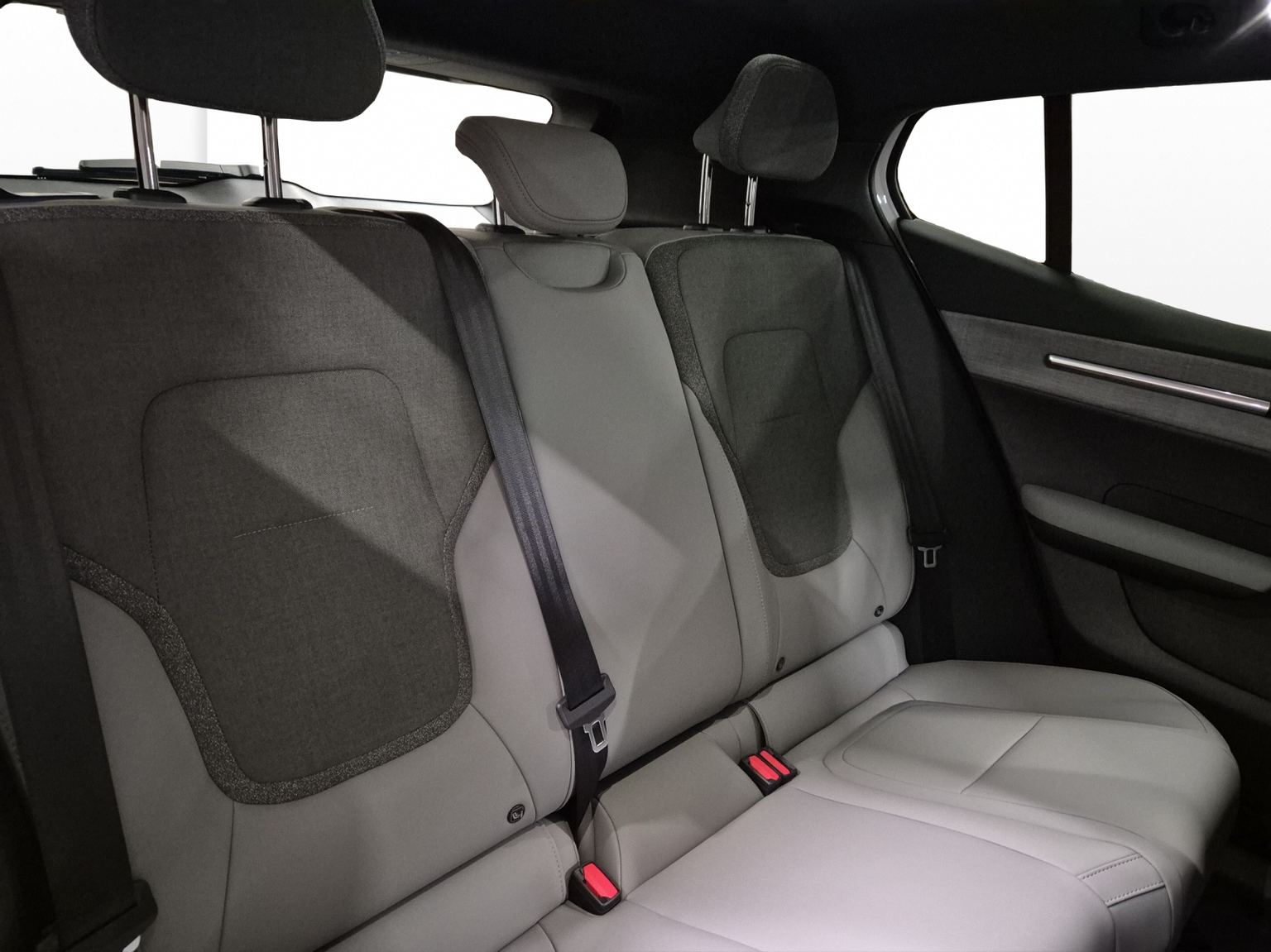 VOLVO EX30 CC E60 Twin Performance AWD